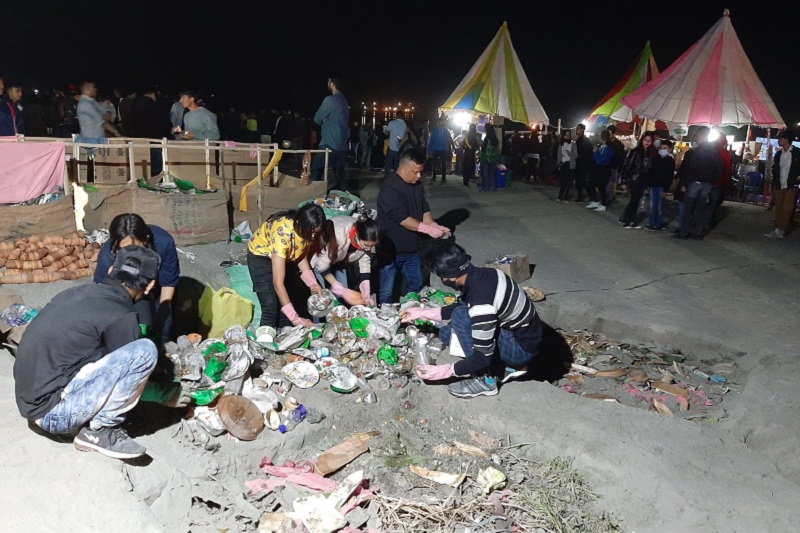 Riverside CleanUp Drive